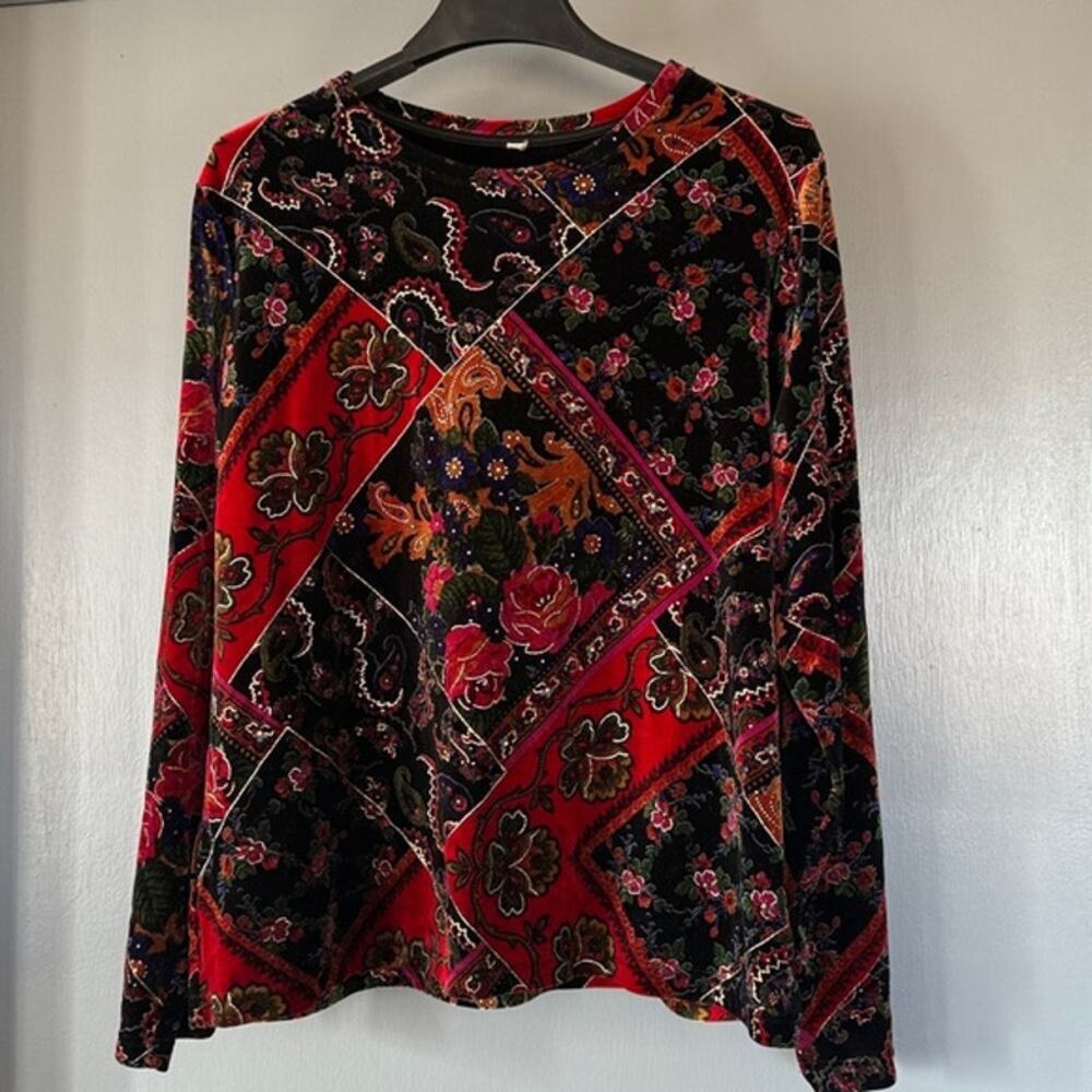 Boho Women's Pullover Stretchy Velour Top Long Sleeves Metallic Accents sz L